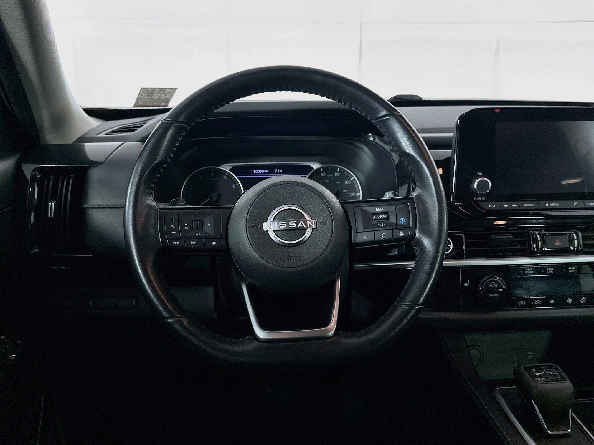 Used 2022 Nissan Pathfinder SV FWD image 18