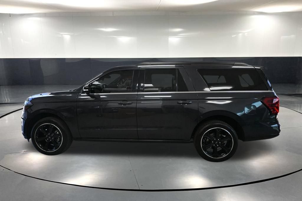 Used 2022 Ford Expedition Max Limited w/ Equipment Group 303A AWD/4WD image 9