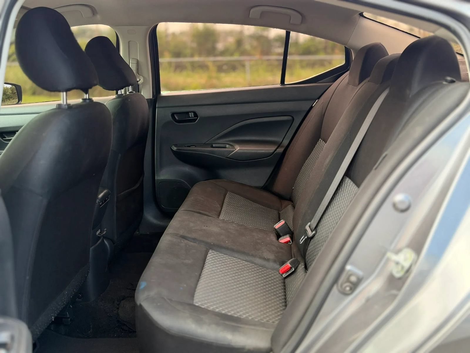 Used 2020 Nissan Versa S FWD image 13