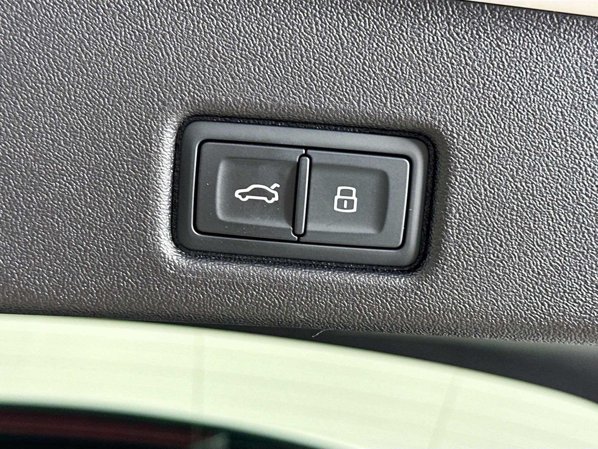 Used 2025 Audi Q5 Prestige AWD/4WD image 33