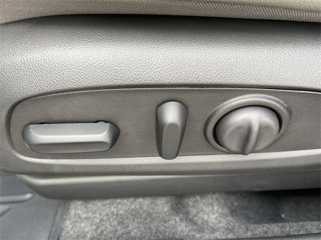 New 2026 Chevrolet Trax ACTIV w/ Sunroof Package image 12