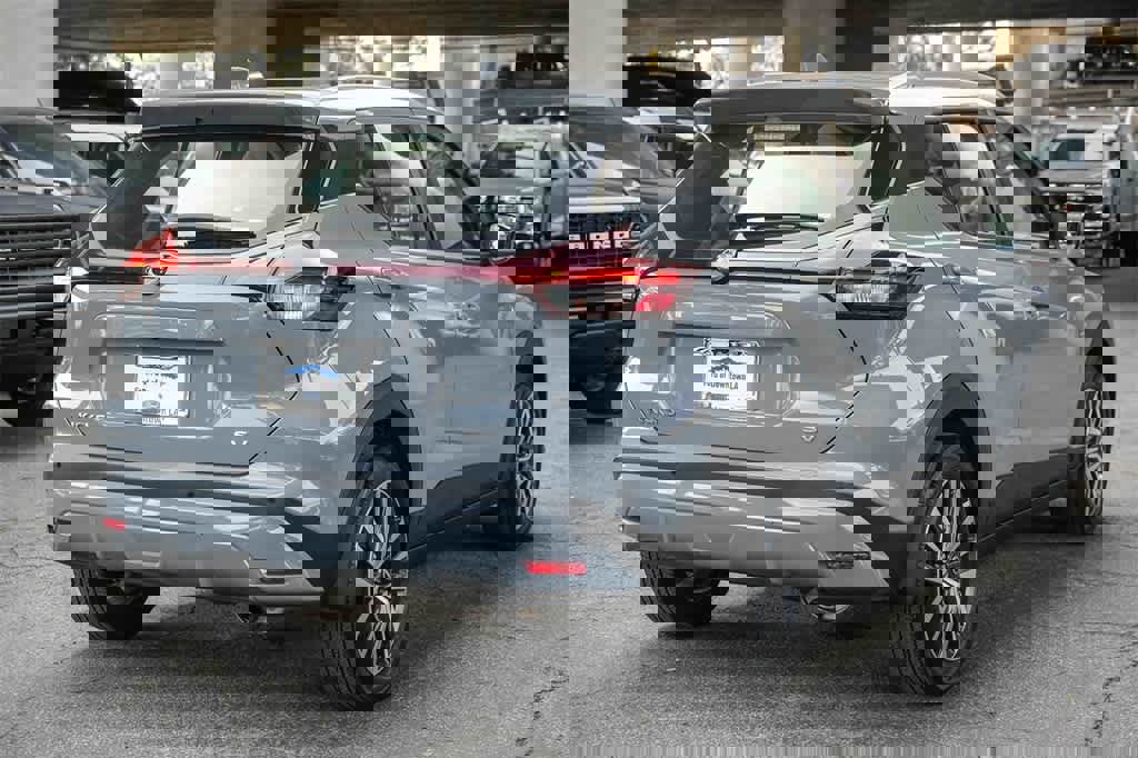 Used 2023 Nissan Kicks SV w/ Interior Electronics Package image 6