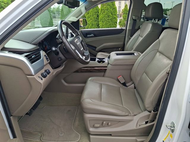 Certified 2018 GMC Yukon SLT w/ Premium Edition AWD/4WD image 15