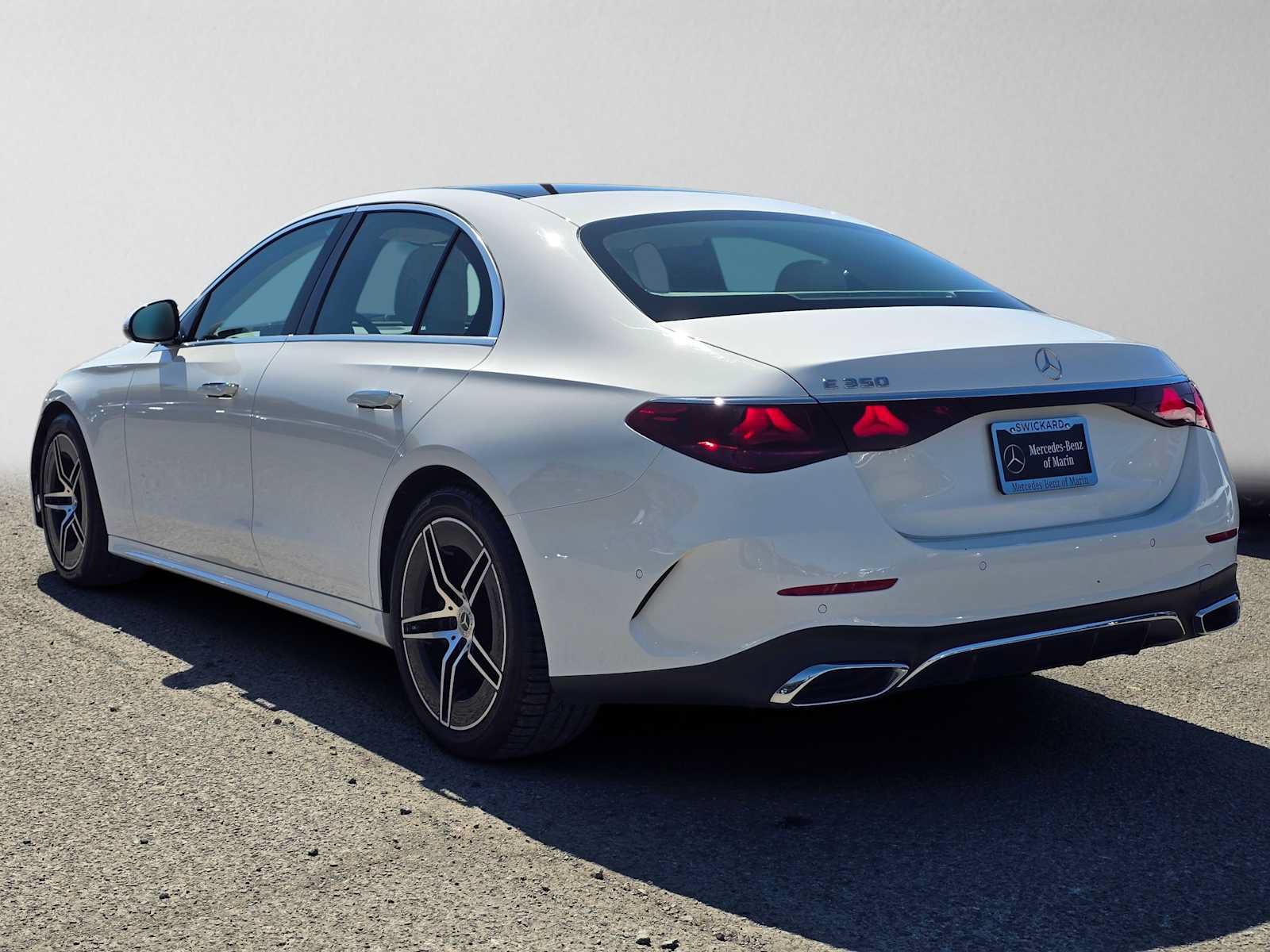 Used 2025 Mercedes-Benz E 350 Sedan w/ Winter Package image 5