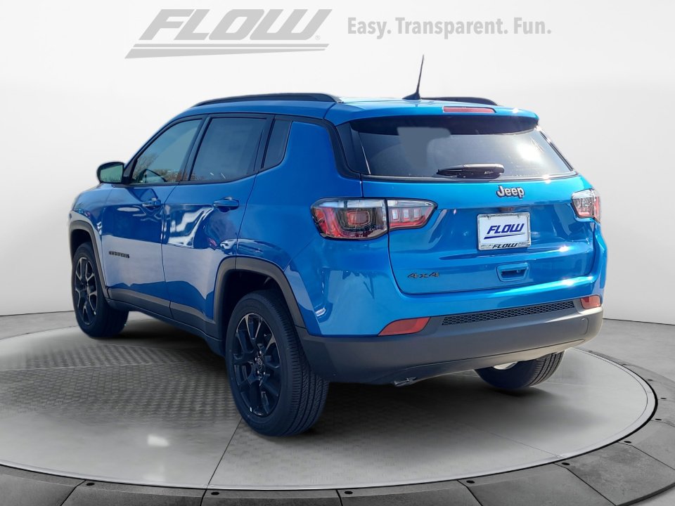 New 2026 Jeep Compass Latitude image 5