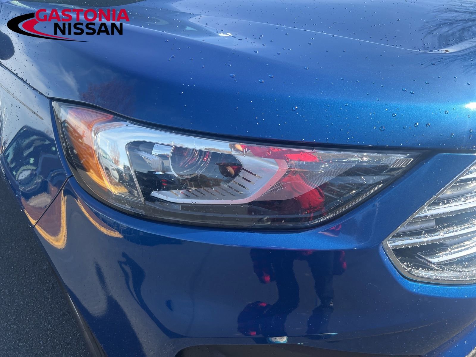 Used 2022 Ford Edge SE image 19