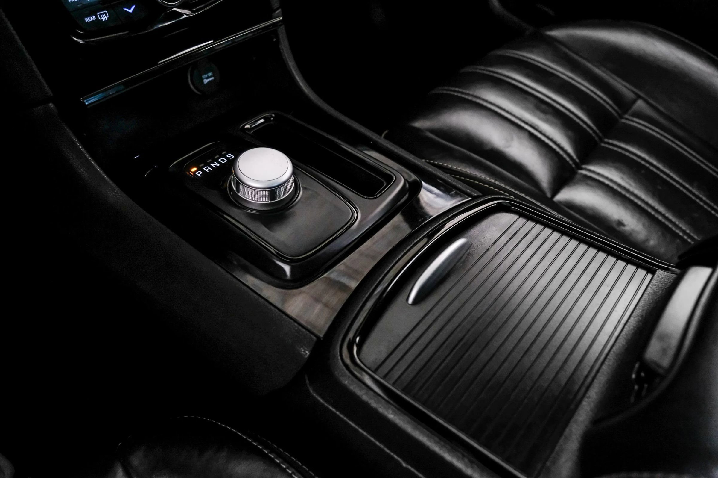Used 2022 Chrysler 300 S RWD image 21