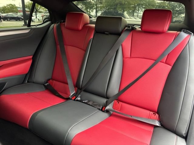 Used 2025 Lexus ES 350 F Sport w/ Accessory Package (Z2) FWD image 25