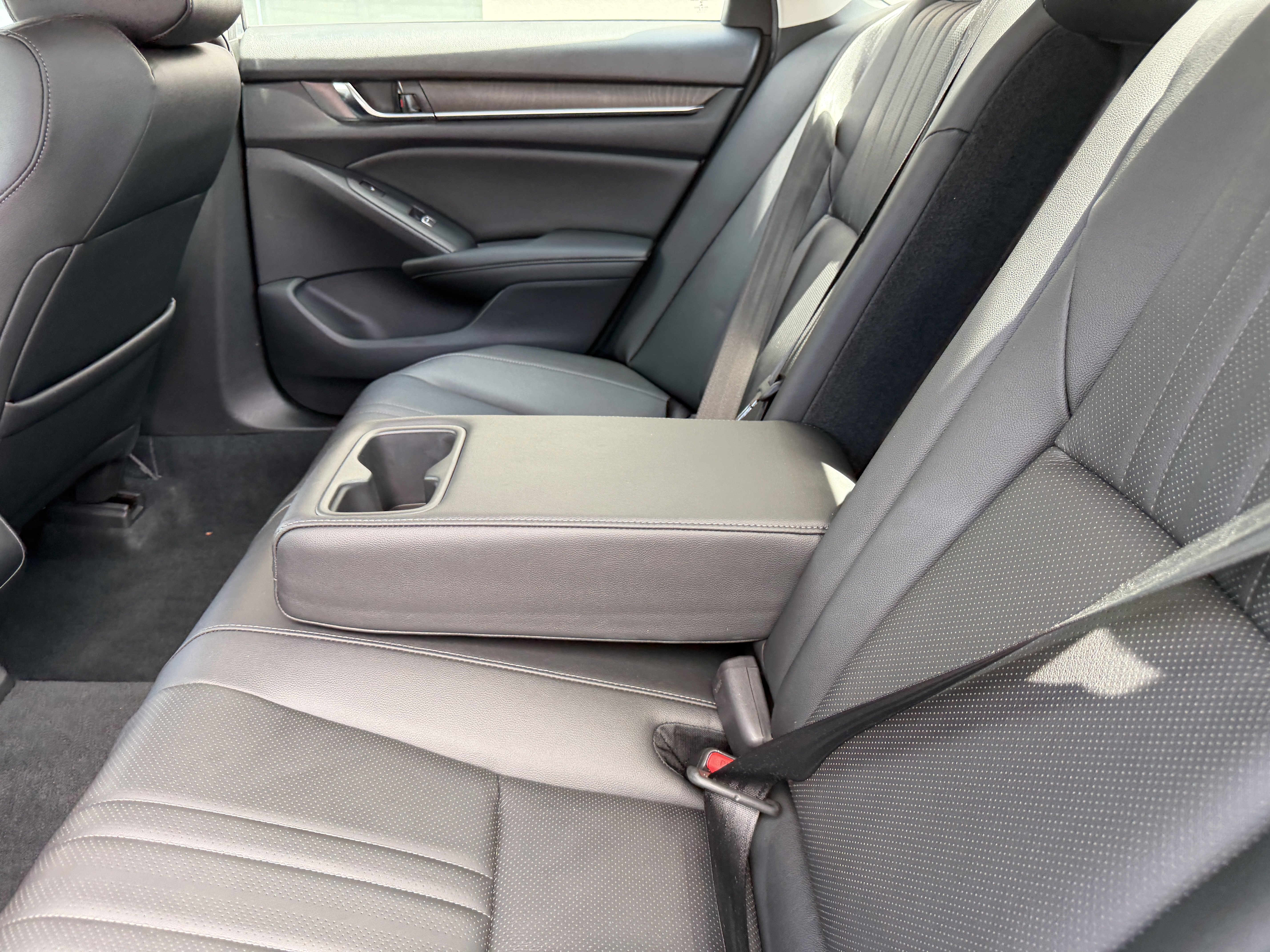 Used 2019 Honda Accord Touring image 19