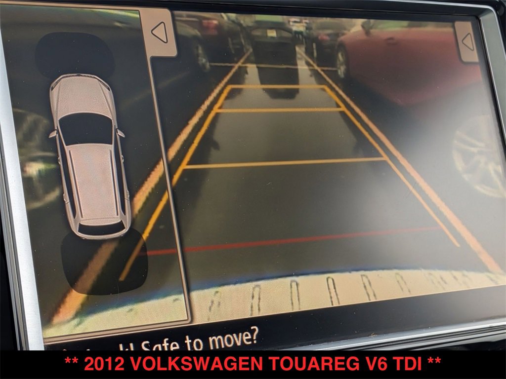 Used 2012 Volkswagen Touareg Sport image 7