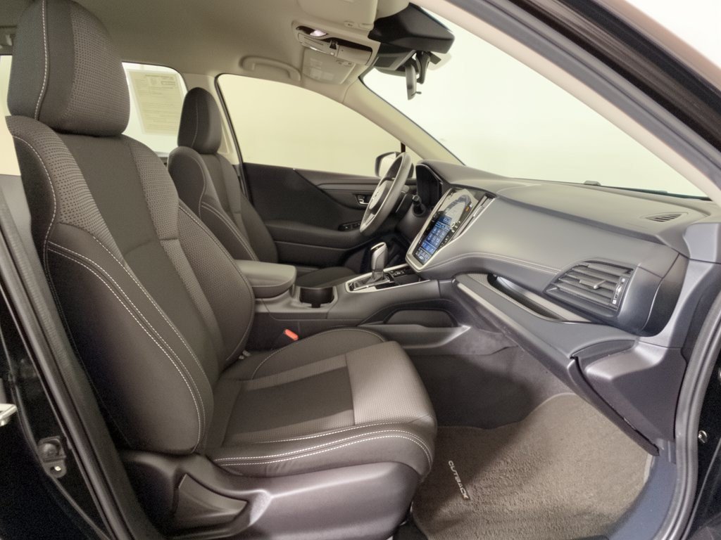 Used 2023 Subaru Outback Premium AWD/4WD image 30