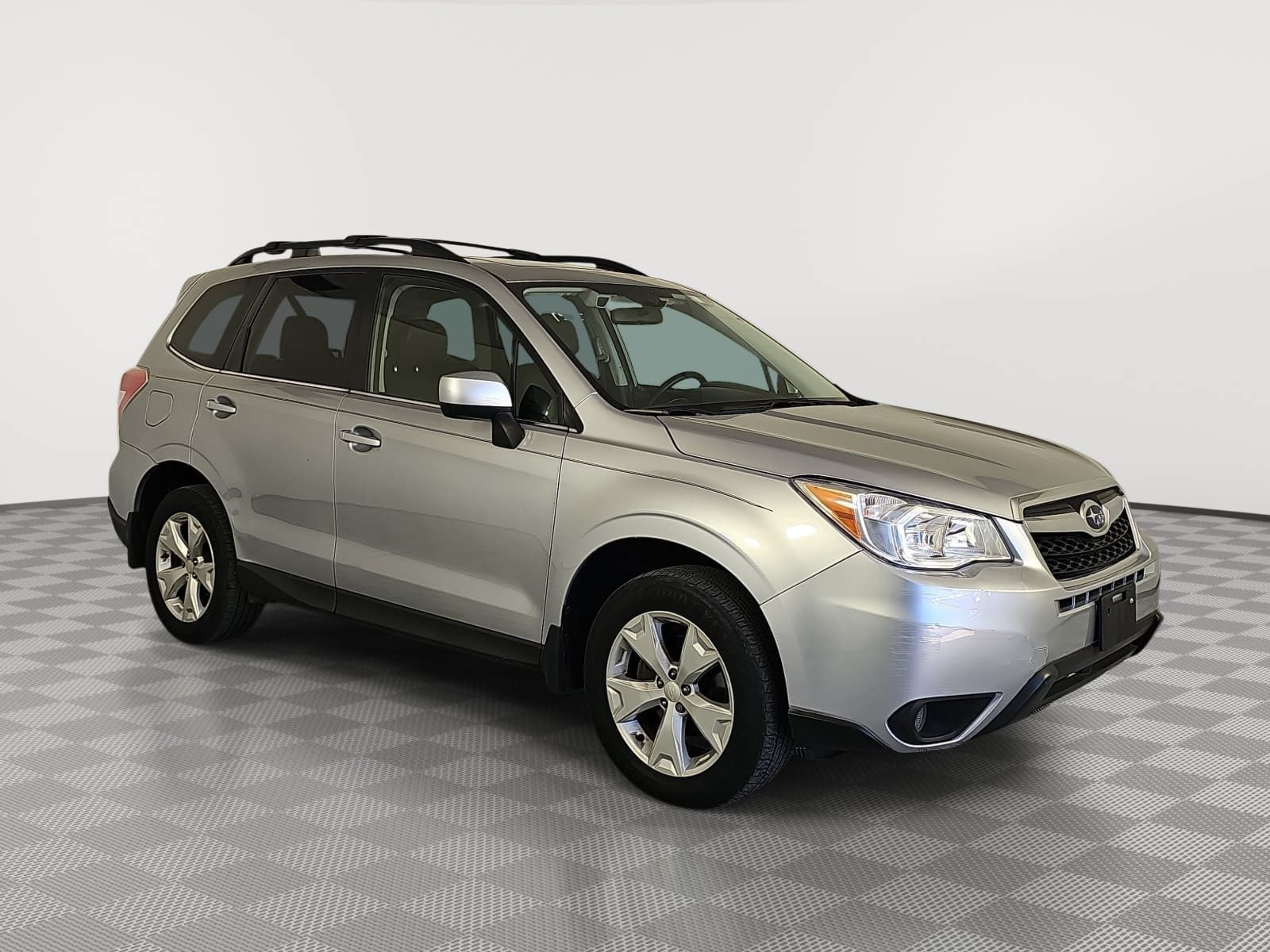 Used 2016 Subaru Forester 2.5i Limited AWD/4WD image 2