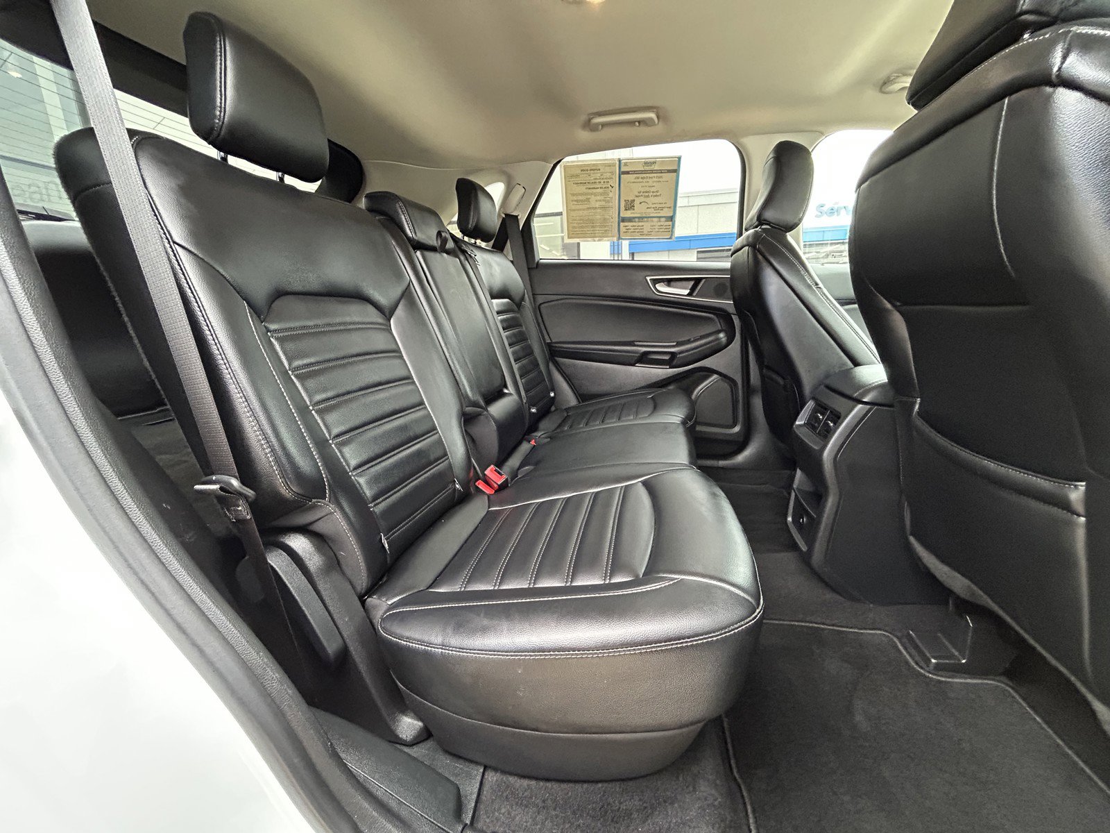 Used 2023 Ford Edge SEL image 19