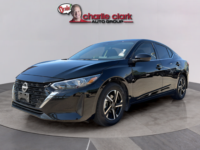 Certified 2025 Nissan Sentra SV FWD image 1