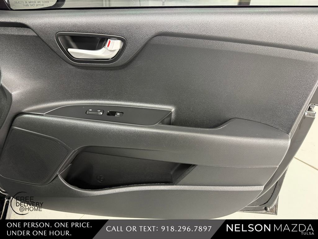 Used 2023 Kia Rio LX image 41