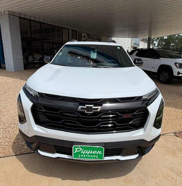 New 2027 Chevrolet Equinox RS w/ Safety and Technology Package FWD image 3