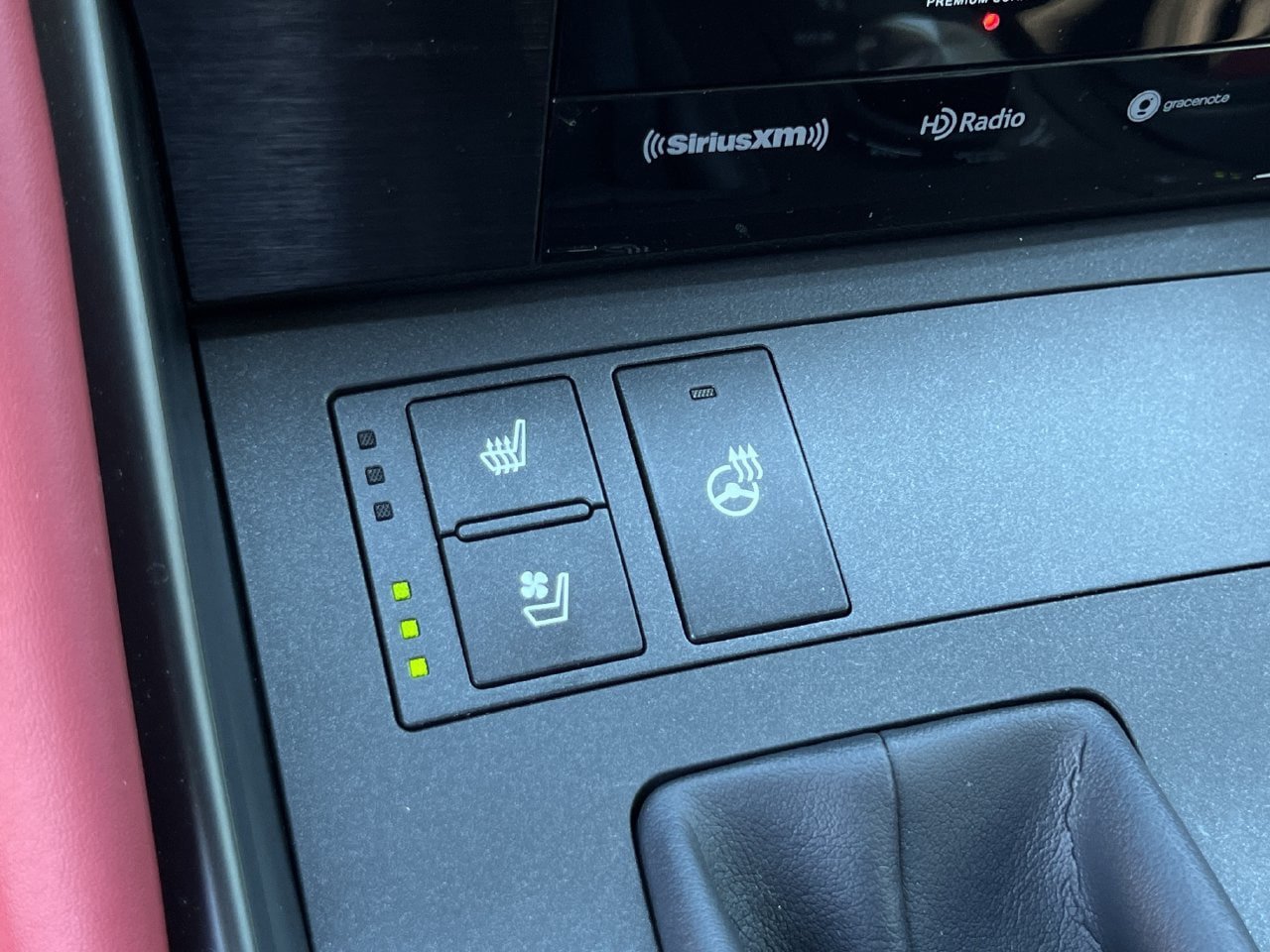 Used 2023 Lexus IS 350 F Sport AWD/4WD image 17