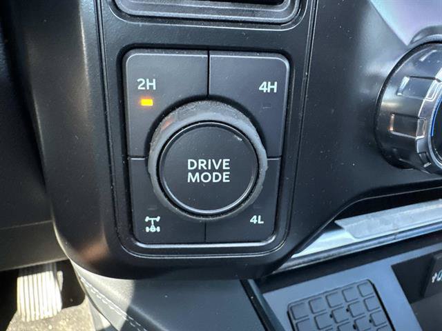 Used 2025 Ford F250 Platinum AWD/4WD image 38