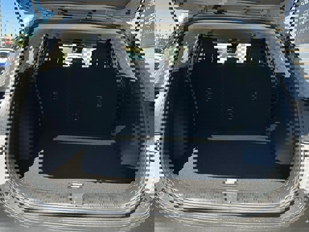 New 2026 Kia Sportage S image 14