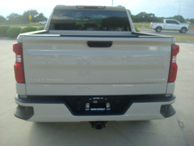 New 2026 Chevrolet Silverado 1500 Custom RWD image 6