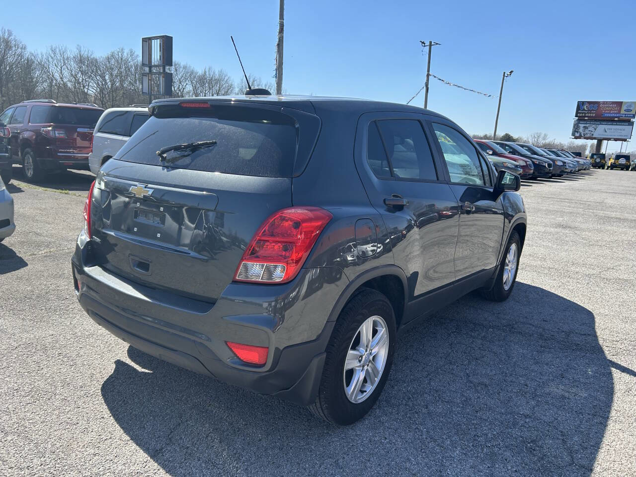 Used 2019 Chevrolet Trax LS w/ Tint and Cruise Package image 4