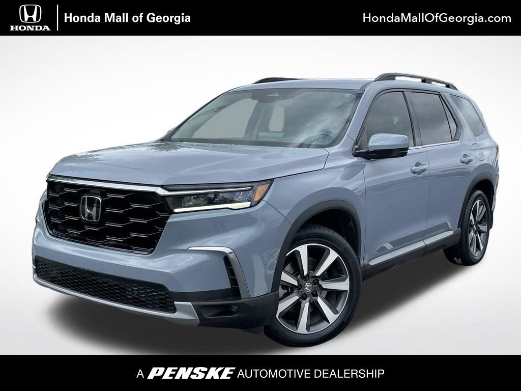 Certified 2025 Honda Pilot Touring