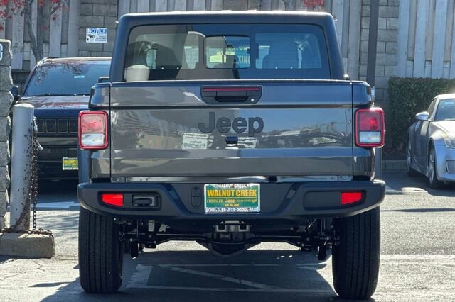 New 2026 Jeep Gladiator Sport image 5