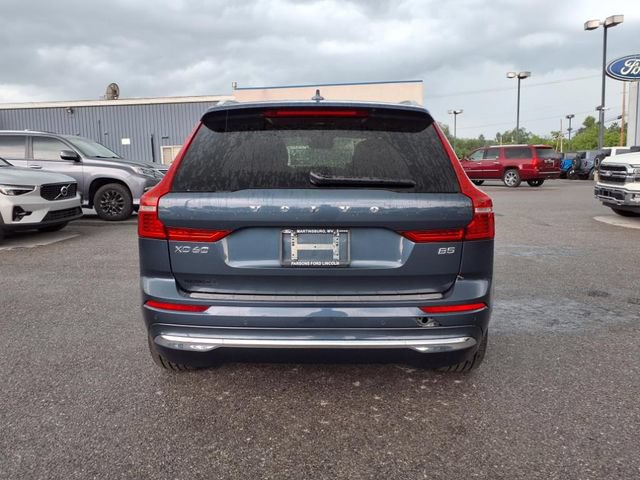 Used 2023 Volvo XC60 B5 Ultimate w/ Protection Package Premier FWD image 5