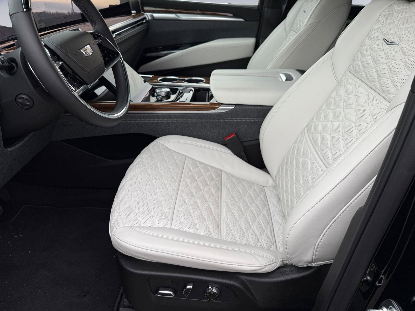 New 2026 Cadillac Escalade Platinum Luxury image 10