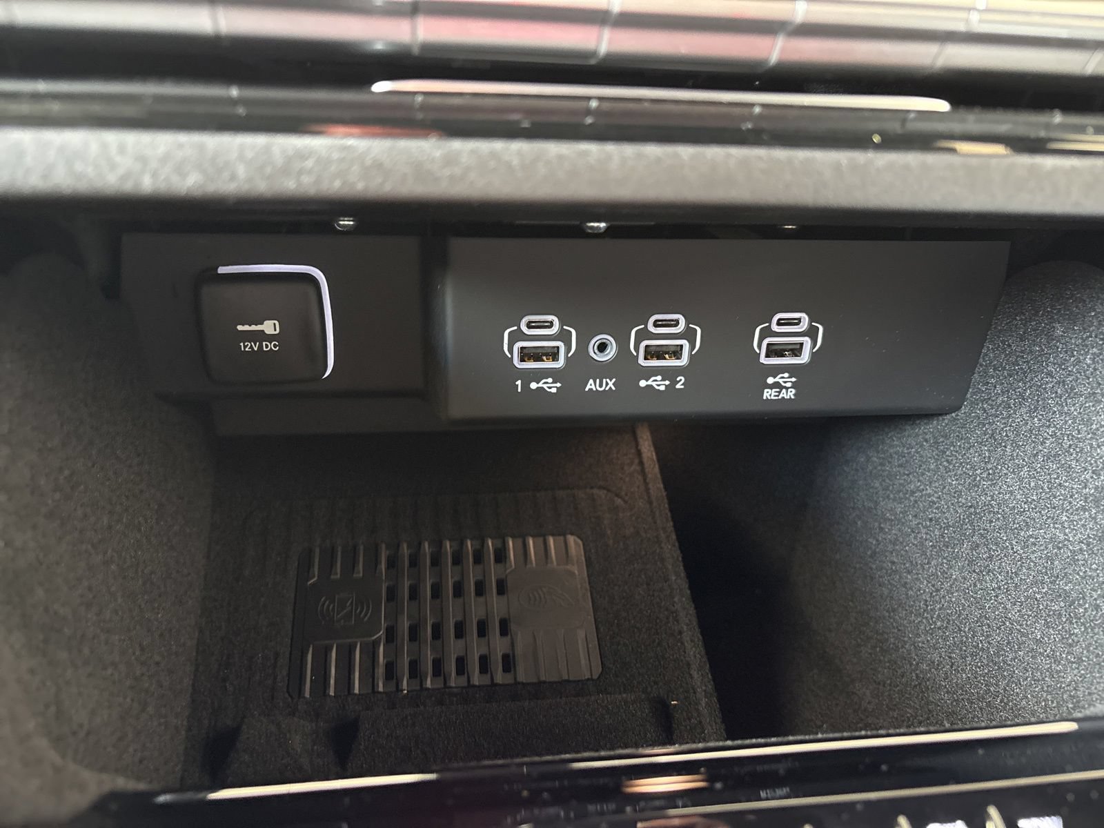 New 2026 Jeep Grand Wagoneer Limited AWD/4WD image 35