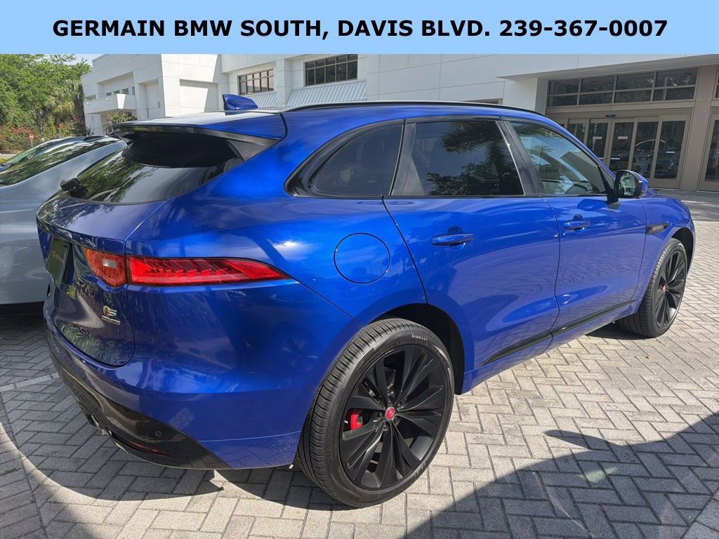 Used 2019 Jaguar F-PACE S image 18