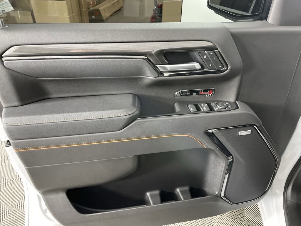 Used 2025 GMC Sierra 1500 AT4 w/ Technology Package image 22