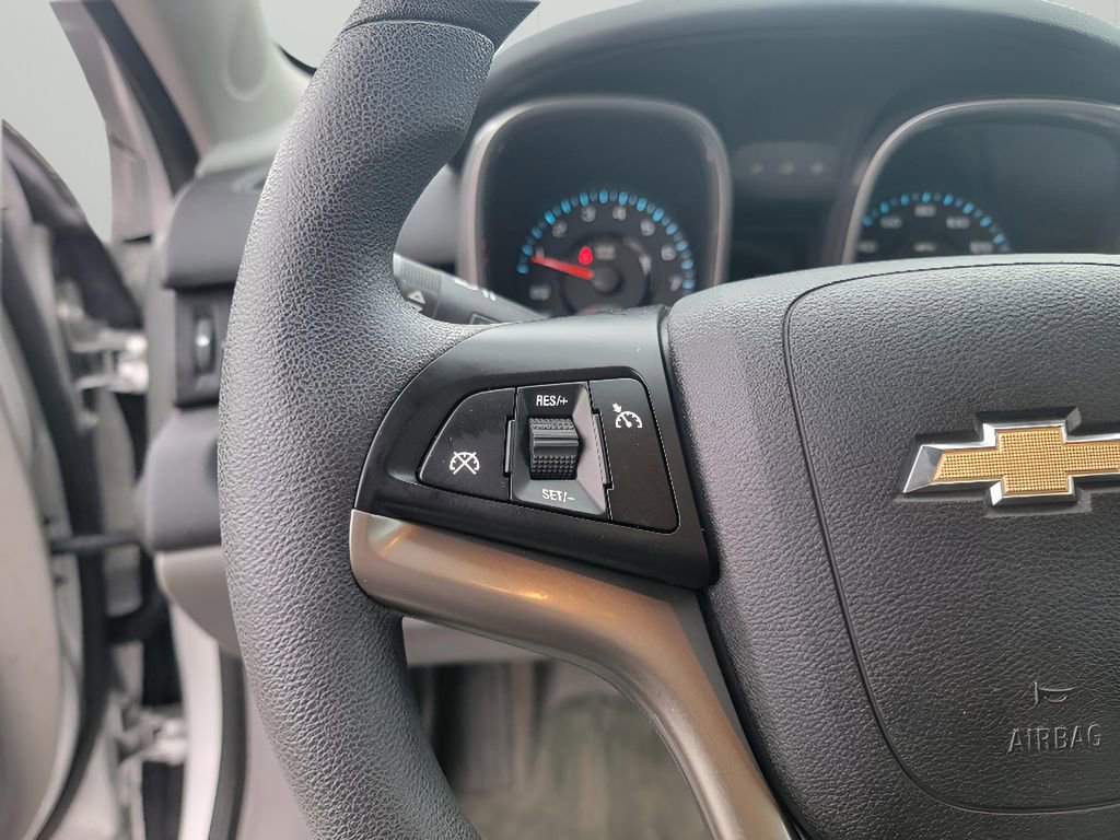 Used 2016 Chevrolet Malibu LT image 15