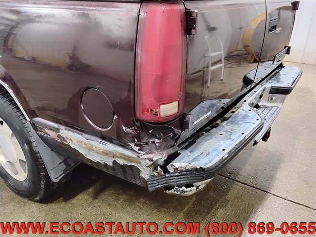 Used 1997 Chevrolet Suburban 4WD w/ Preferred Equipment Group 3 image 18