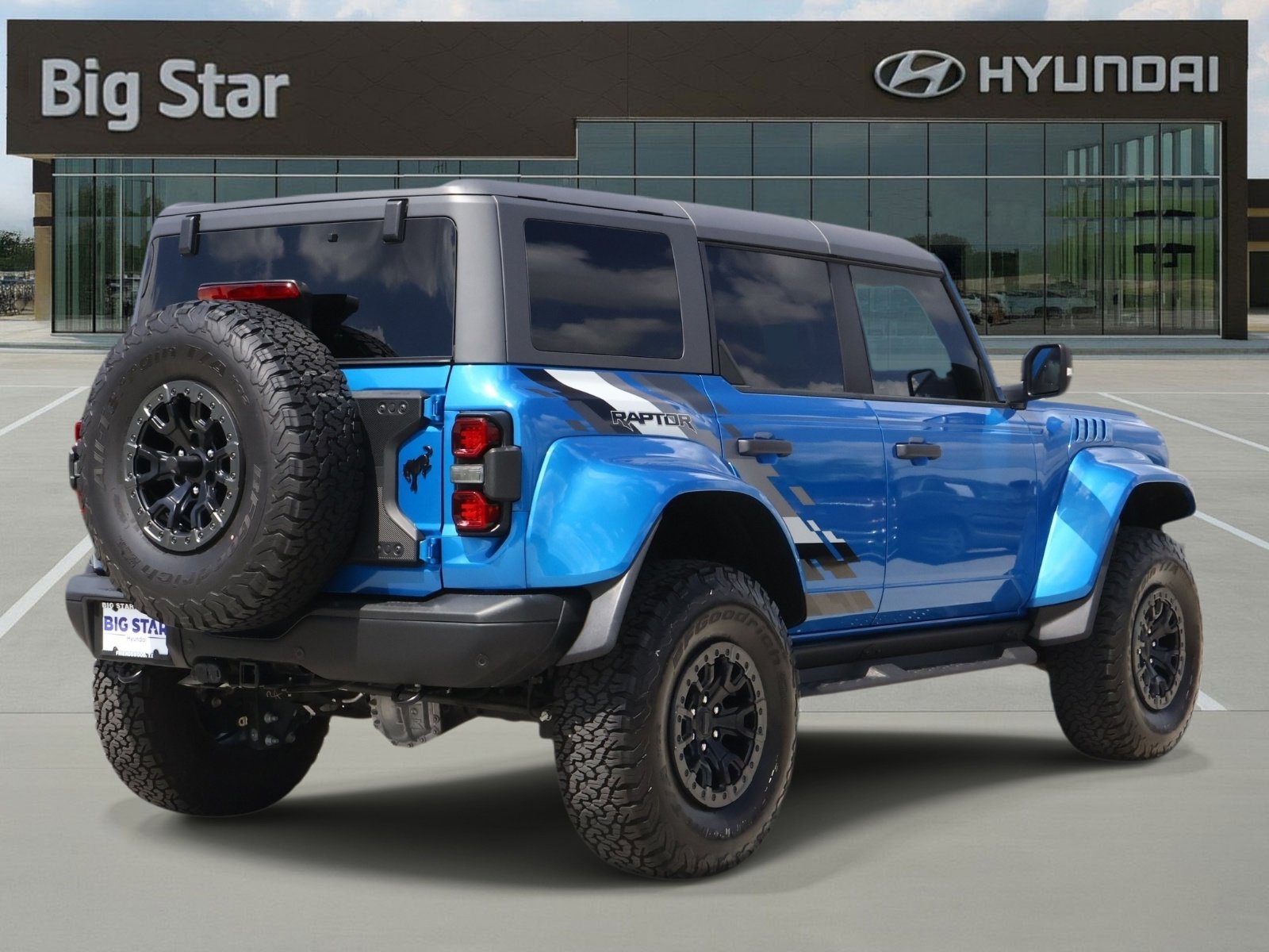 Used 2024 Ford Bronco Raptor w/ Interior Carbon Fiber Pack 6 image 4