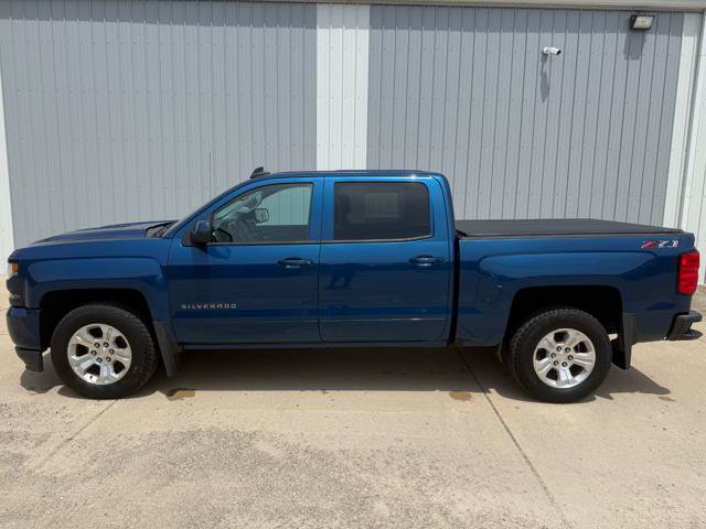 Used 2018 Chevrolet Silverado 1500 LT w/ All Star Edition AWD/4WD image 1