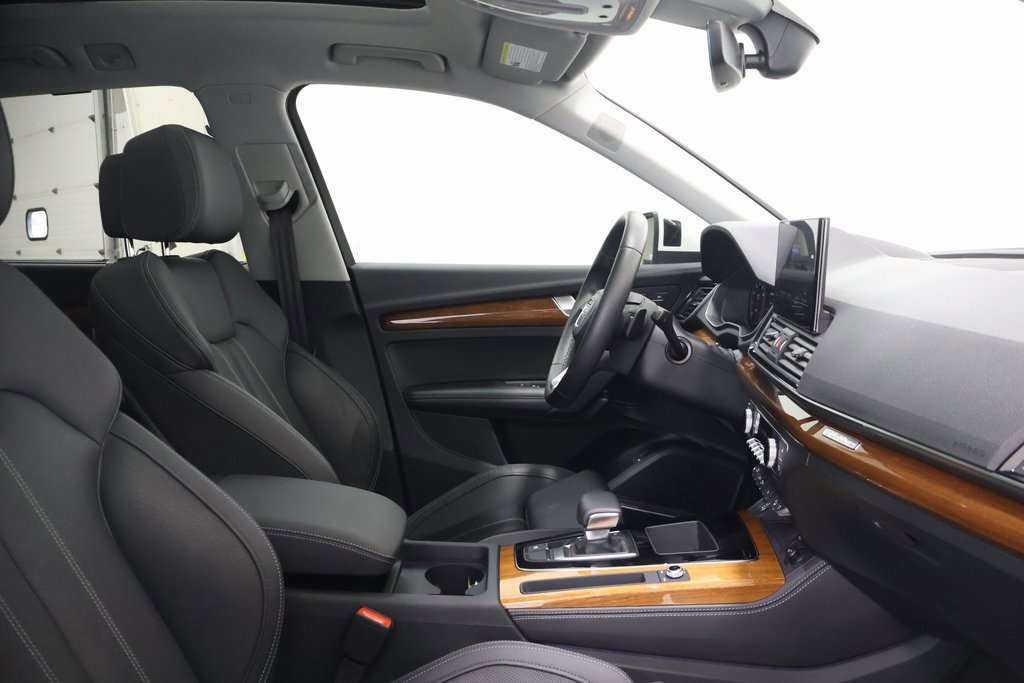 Used 2023 Audi Q5 2.0T Premium Plus w/ Premium Plus Package image 21