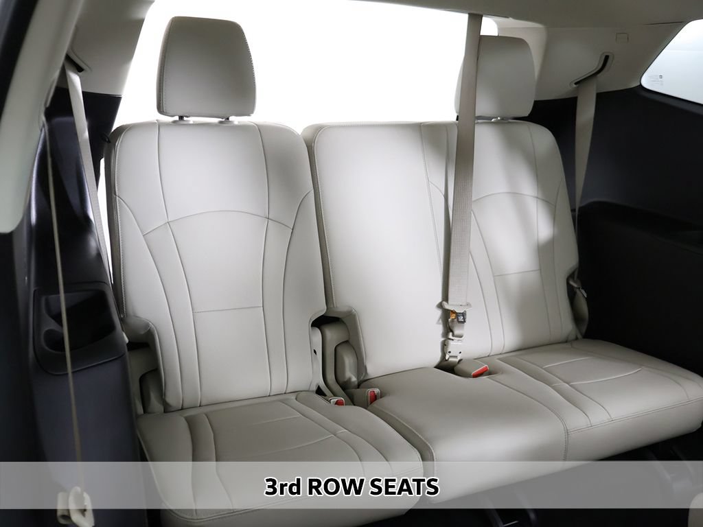 Used 2023 Buick Enclave Essence w/ Experience Buick Package AWD/4WD image 8