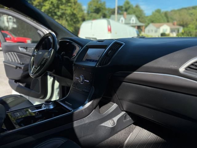 Used 2020 Ford Edge ST w/ Equipment Group 401A image 21