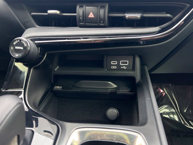 Used 2022 Lexus NX 350h AWD w/ Towing Package (2000 Lbs) image 29
