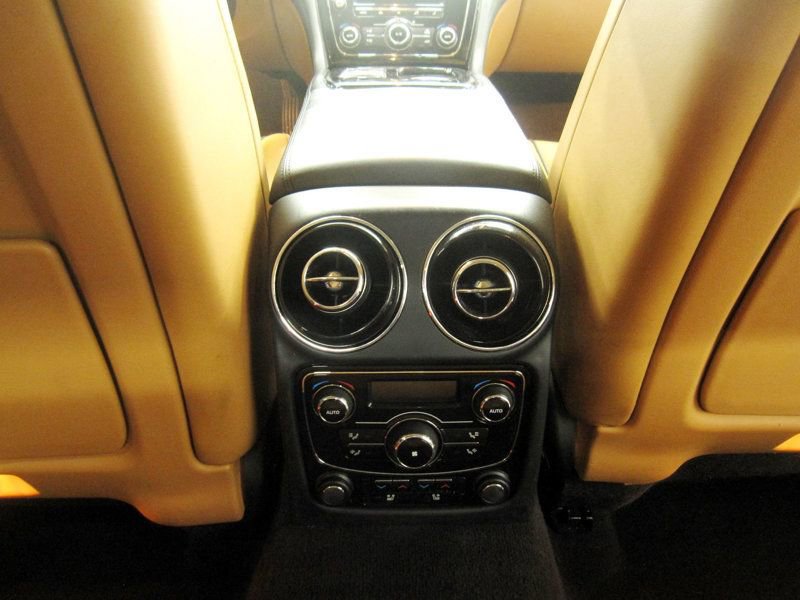 Used 2015 Jaguar XJ L Portfolio image 32