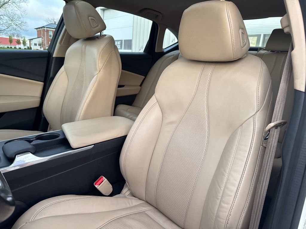 Used 2022 Acura TLX w/ Technology Package FWD image 32