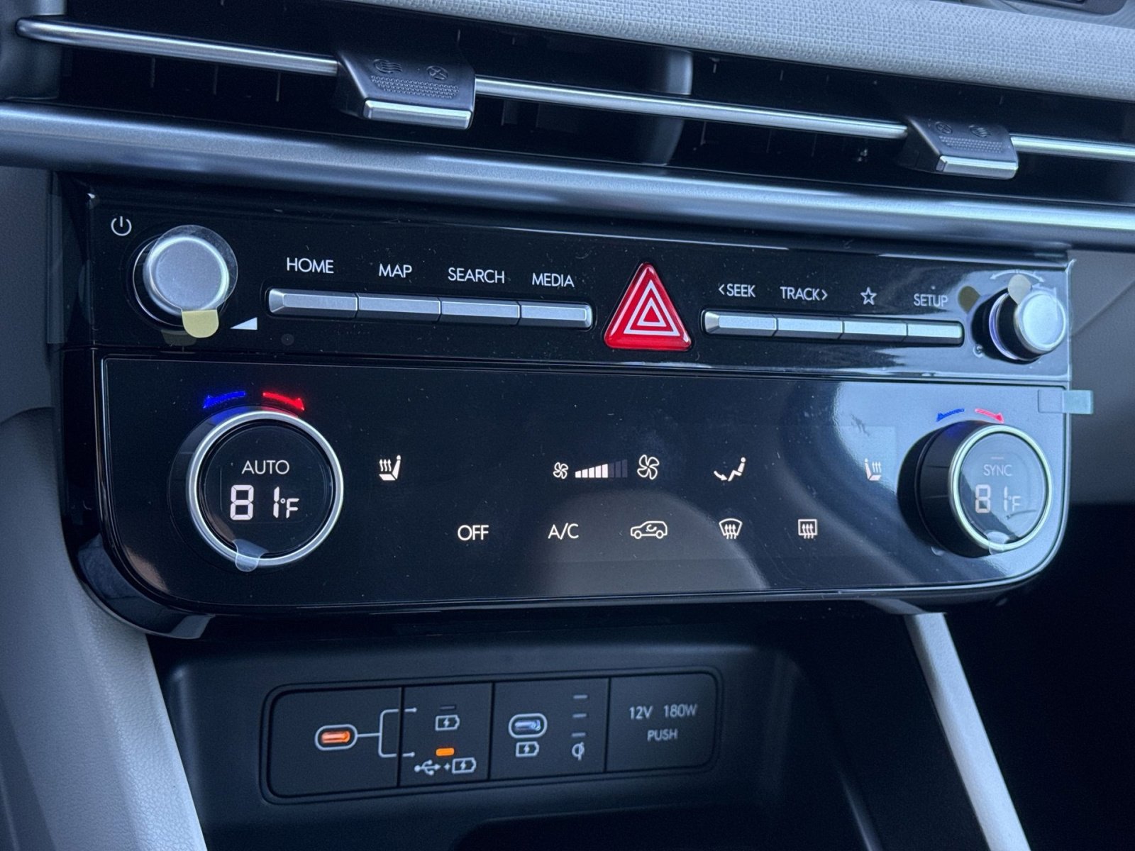 New 2026 Hyundai Tucson SEL image 21