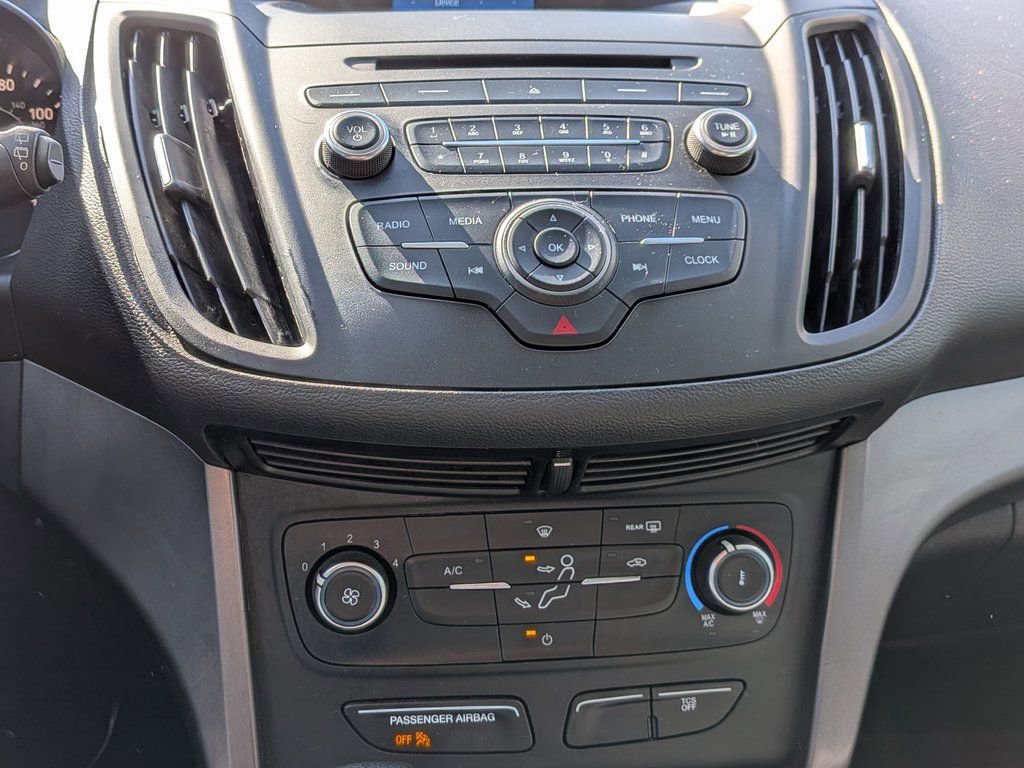 Used 2018 Ford Escape S image 17