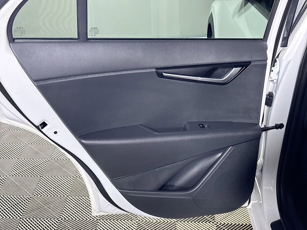 Certified 2023 Kia Niro LX image 19
