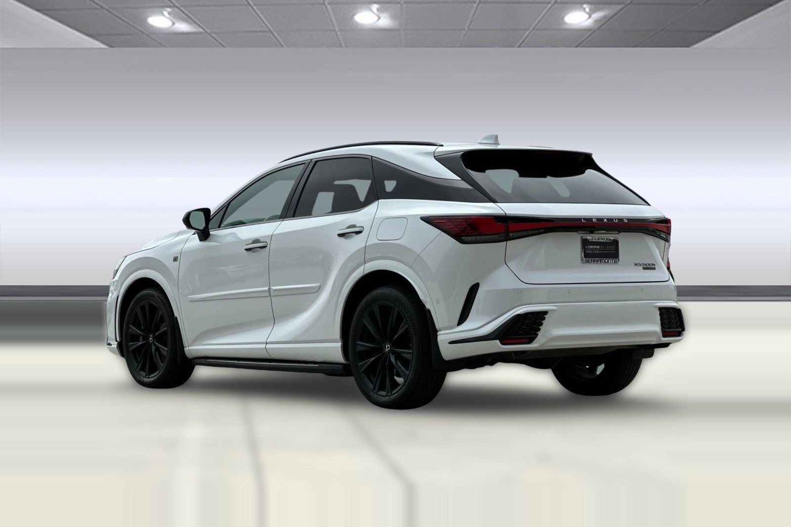 Certified 2024 Lexus RX 500h F Sport w/ Convenience Package AWD/4WD image 3