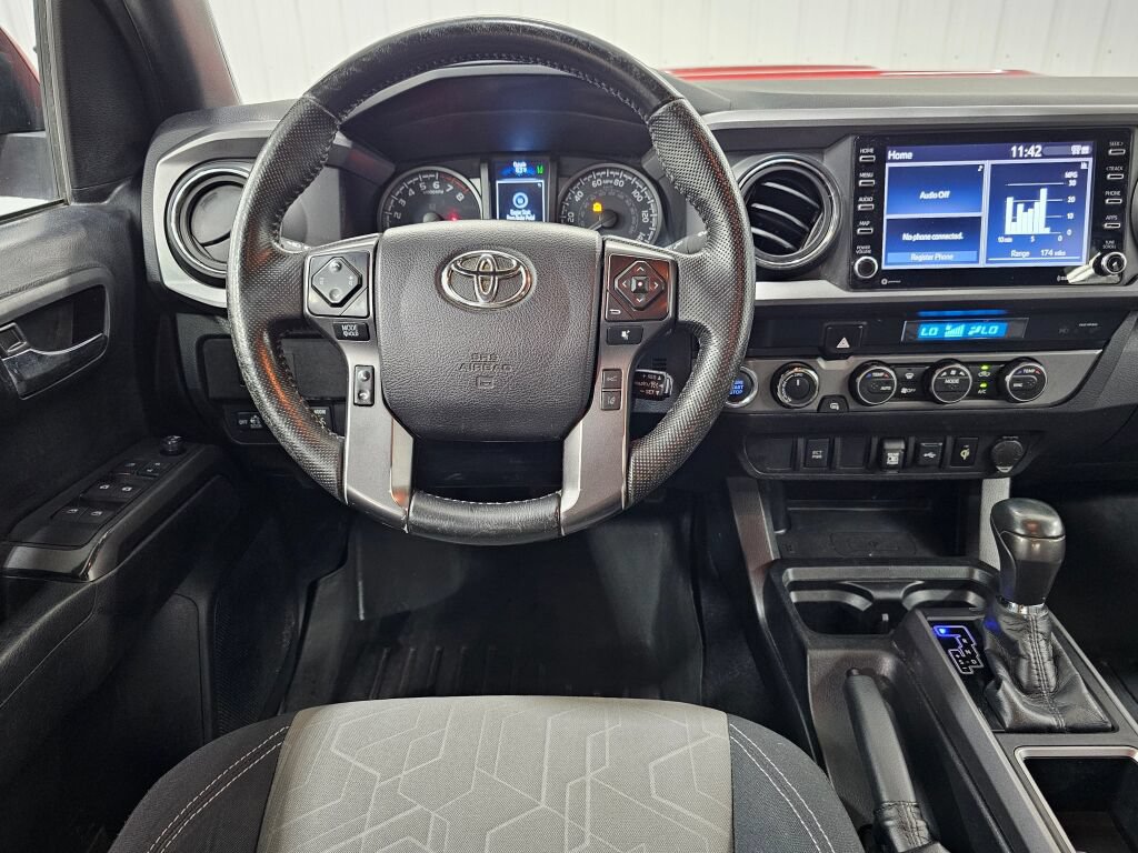 Used 2021 Toyota Tacoma TRD Sport AWD/4WD image 14