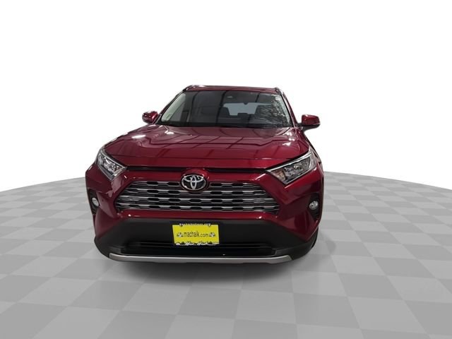 Used 2019 Toyota RAV4 Limited w/ Cold Weather Package FWD image 3