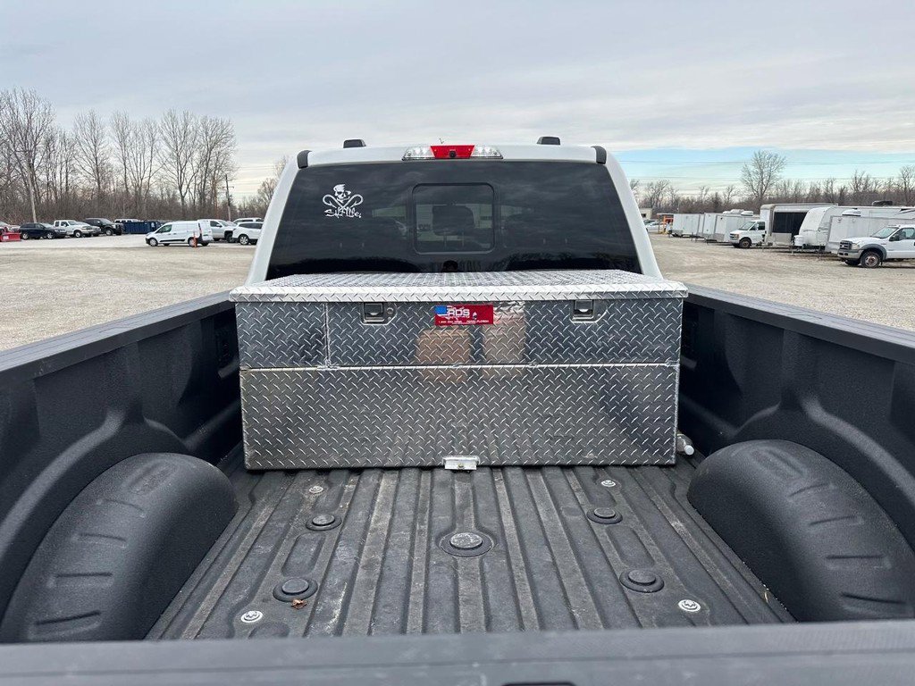 Used 2026 Ford F450 Platinum w/ Platinum Plus Package image 3