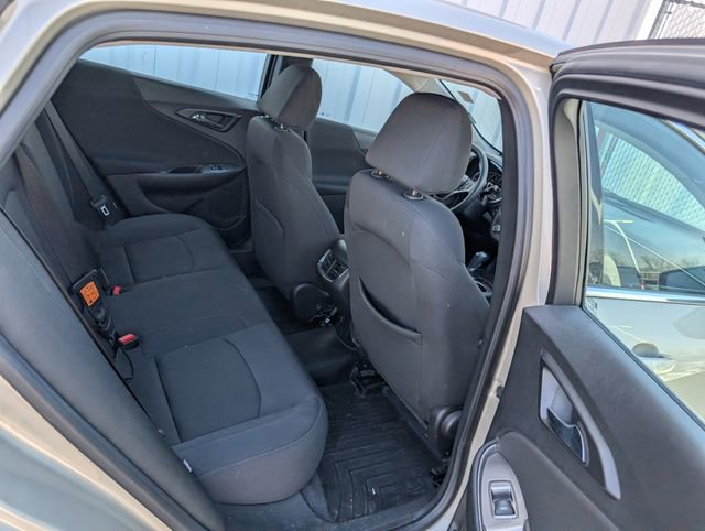 Used 2016 Chevrolet Malibu LT image 20